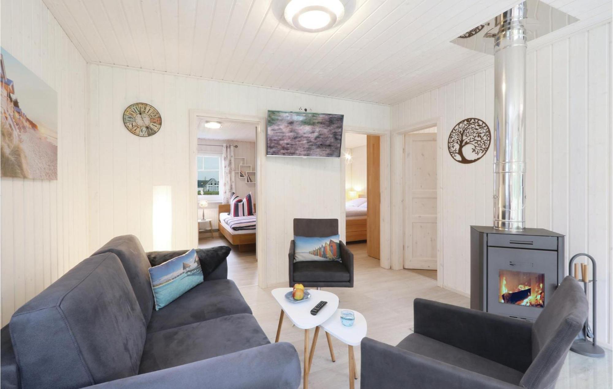 Nice Home In Zerpenschleuse With House Sea View Eksteriør bilde